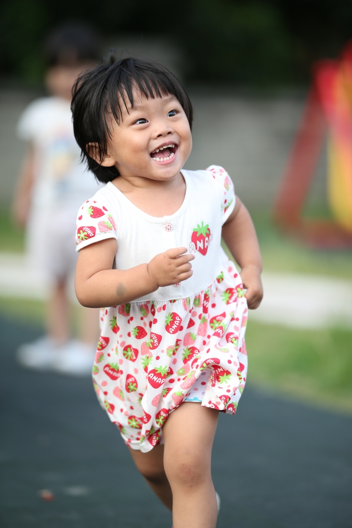 [蓋大樓]Sigma 135mm f1.8 Art 蓋大樓