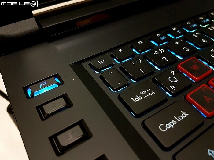 [開箱] 影音完美的17吋電競大筆電Predator 17X