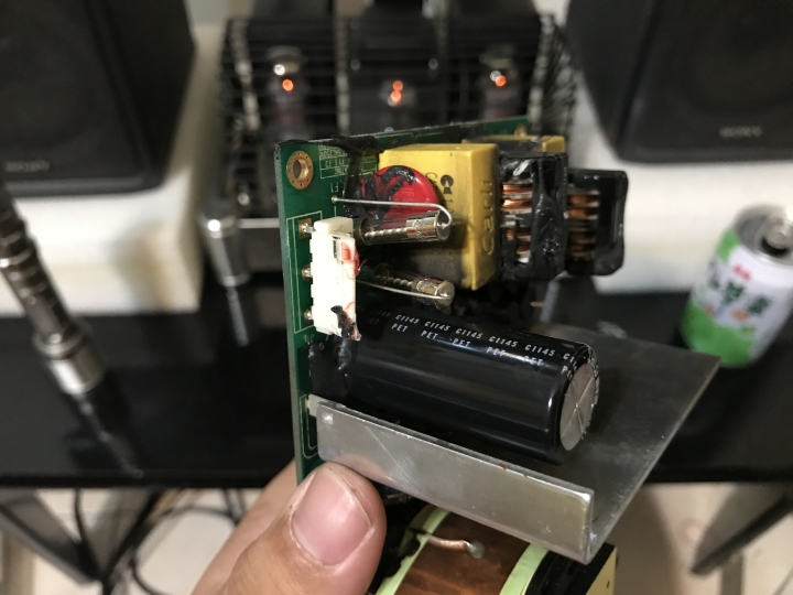 過保Z906 電容自燃