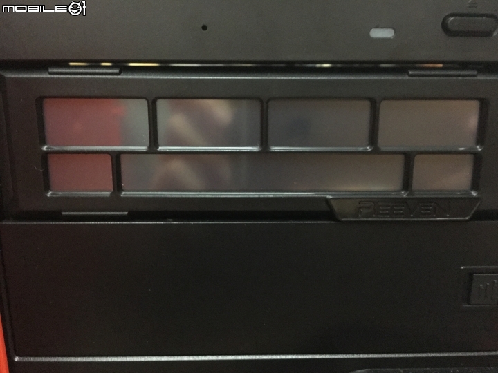 [開箱]精湛工藝 -----  REEVEN 4 Eyes Touch 風扇控制器