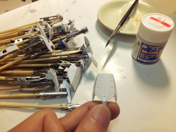 各位覺得鋼彈中哪一台機體的臉最帥呢？ 俊俏臉龐的Z鋼彈 RG BANDAI