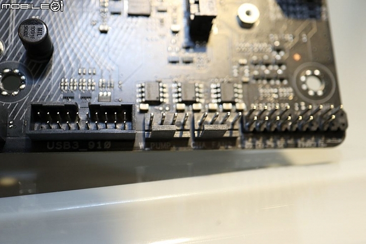 5年保固 ROG 功能規格到位 AM4 STRIX X370F GAMING 開箱