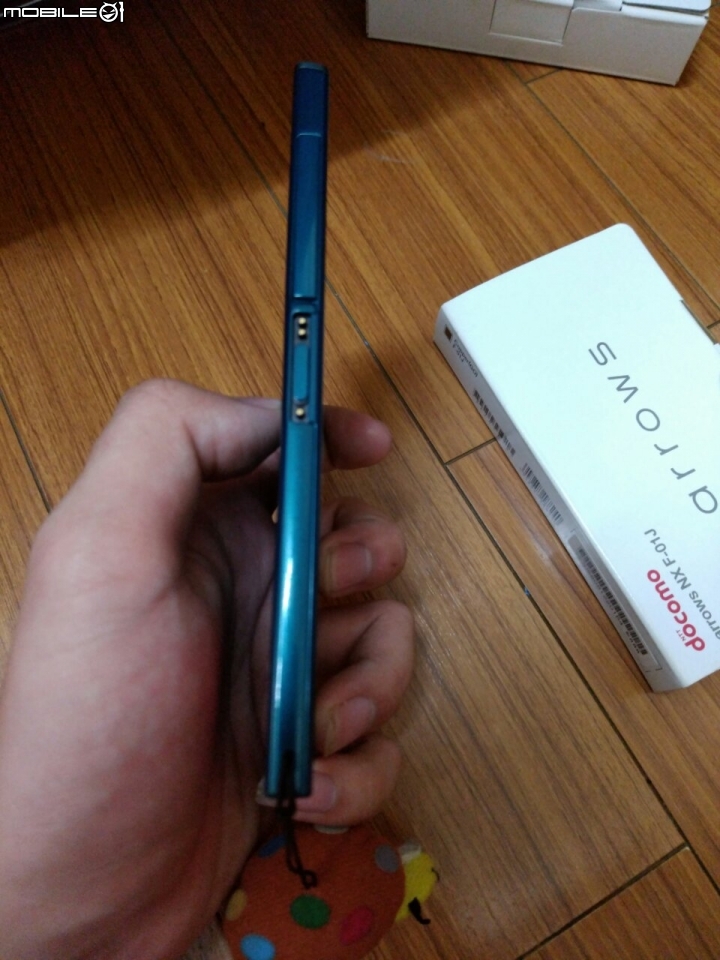 開箱文~富士通 f01j f02h 曝光