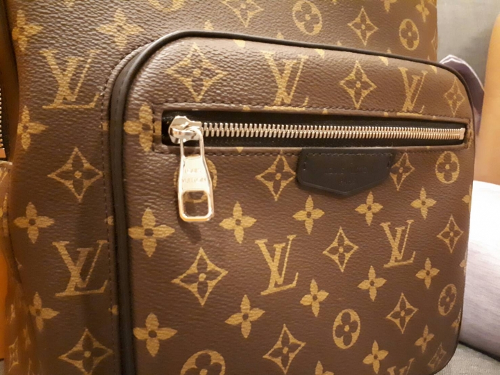 [Louis Vuitton 後背包] M41530 JOSH Monogram 開箱