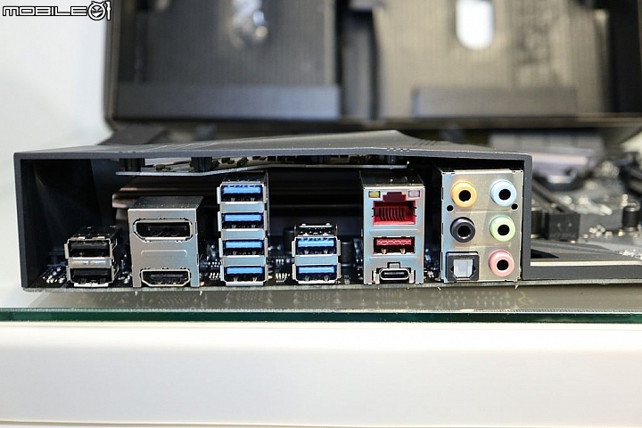 5年保固 ROG 功能規格到位 AM4 STRIX X370F GAMING 開箱