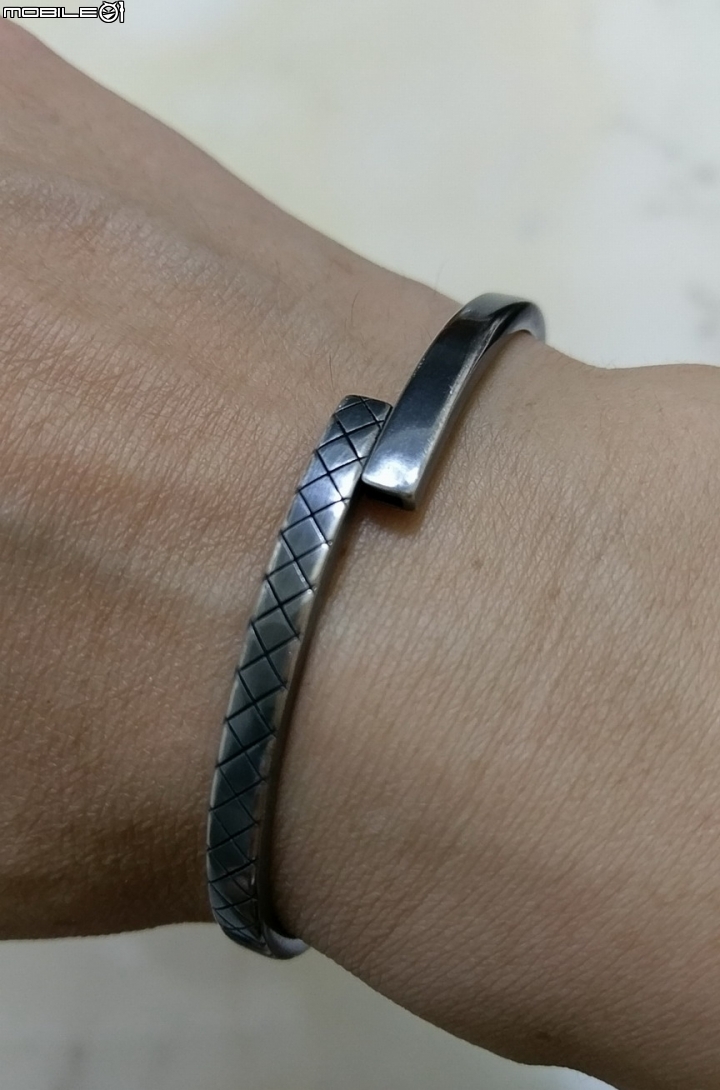 BOTTEGA VENETA 氧化銀 手鐲