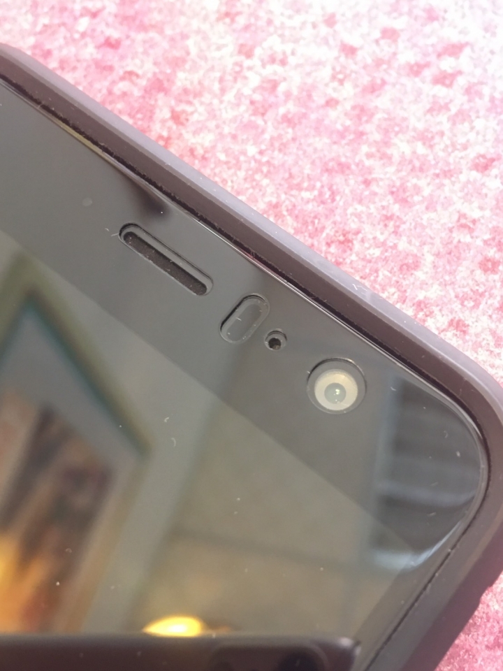 [分享]Spigen SGP U11 不夾 內縮滿版鋼化貼
