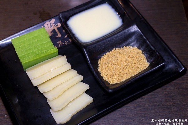 (邀稿)高雄新興︱野饌日式炭火燒肉火烤兩吃吃到飽