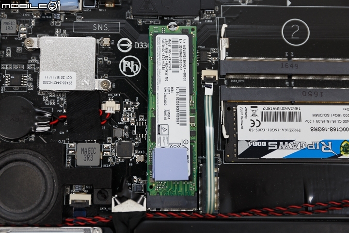 薄型機身 高階效能 AORUS X7 DT v7 電競筆電