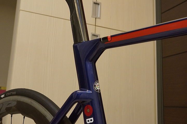 [開箱] 2018 MERIDA Reacto 4000TW  車隊版圖裝(美申藍)