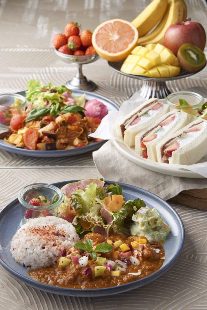 在「RAMO FRUTAS CAFE」咖啡廳享受悠閒下午茶時光
