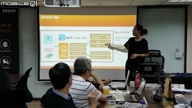 新手第一次玩 Arduino 心得分享：空氣盒子 & QIoT 課程小紀錄！
