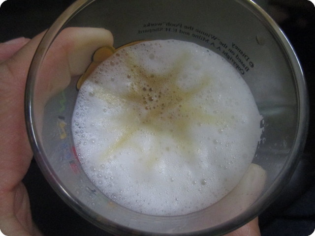 (開箱) 【"GENIO 2"】紅企鵝「雀巢多趣酷思膠囊咖啡機 NESCAFE Dolce Gusto」。