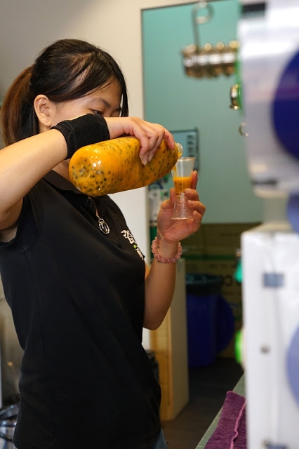[飲料] 新竹 瓷禧茶坊(巨城店)。嚴選台灣好茶、園區熱門必點、夏日飲品外送推薦!
