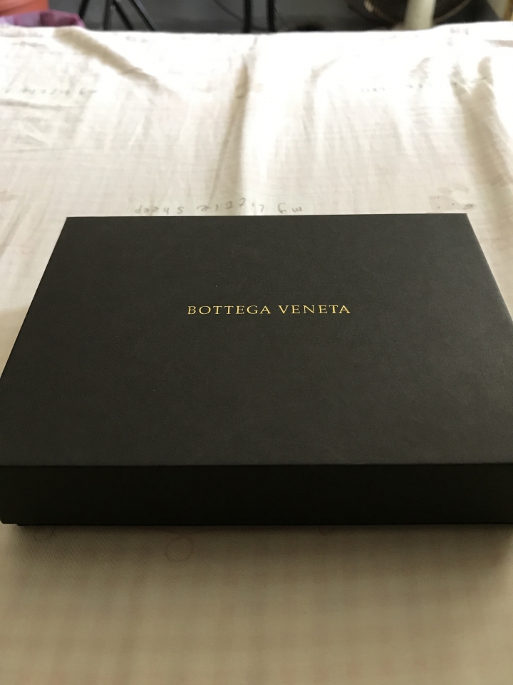 Bottega Venet 新款 短夾 分享