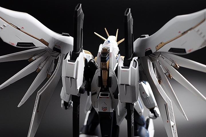 MG Impulse Gundam Blanche 小改造改色