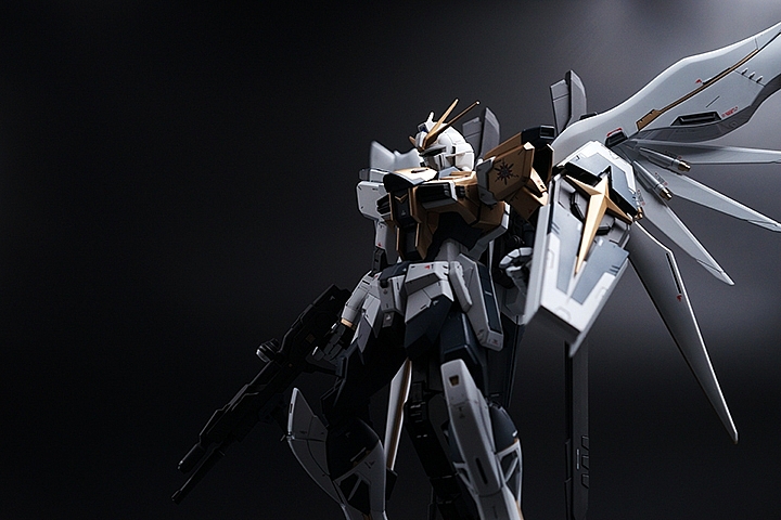 MG Impulse Gundam Blanche 小改造改色
