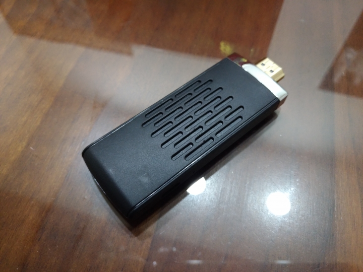 有人知道這鏡像器的牌子嗎？
