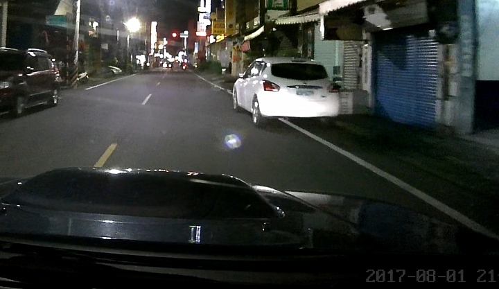 小蟻行車記錄器  v.s 小蟻 2.7k 行車記錄器