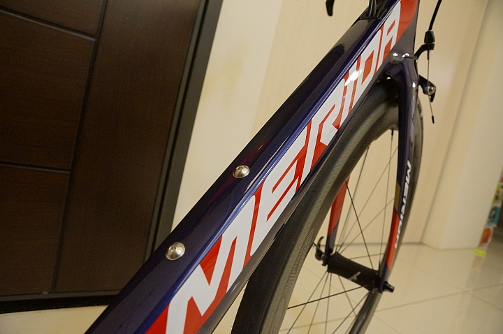 [開箱] 2018 MERIDA Reacto 4000TW  車隊版圖裝(美申藍)
