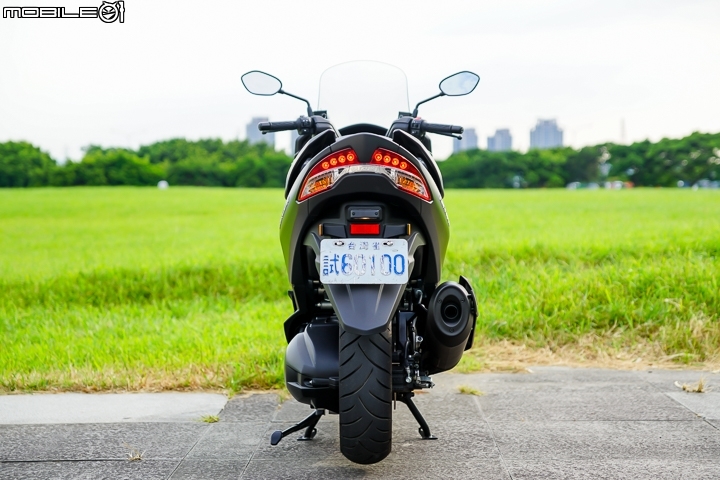 進口黃牌羊之爭 SUZUKI Burgman 400 ABS