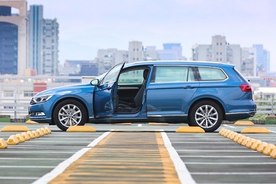總算入手！Passat 330TSI開箱分享