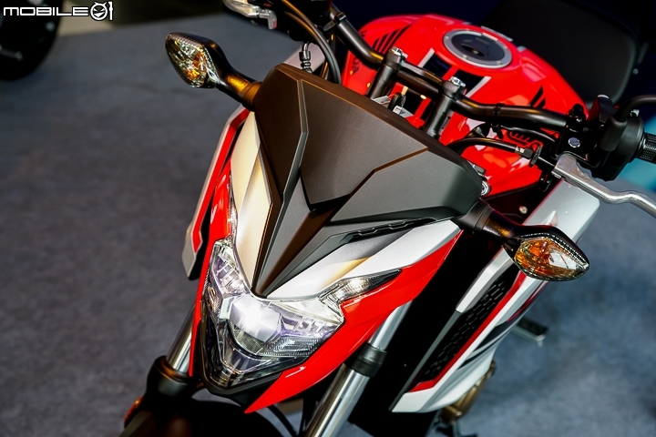 面面俱到 2017 HONDA Motorcycle CB650F & CBR650F 賽道試駕