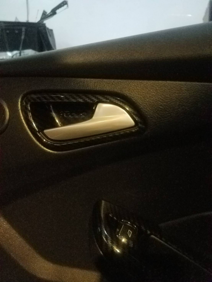 FOCUS MK3.5 花一些錢~~改善內觀美感@@