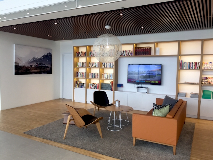 保養兼賞車 V90和V90CC