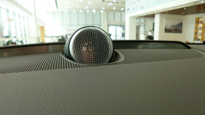 保養兼賞車 V90和V90CC