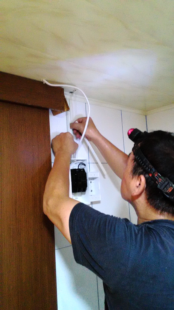 咖啡機 220V 電源安裝 簡易開箱