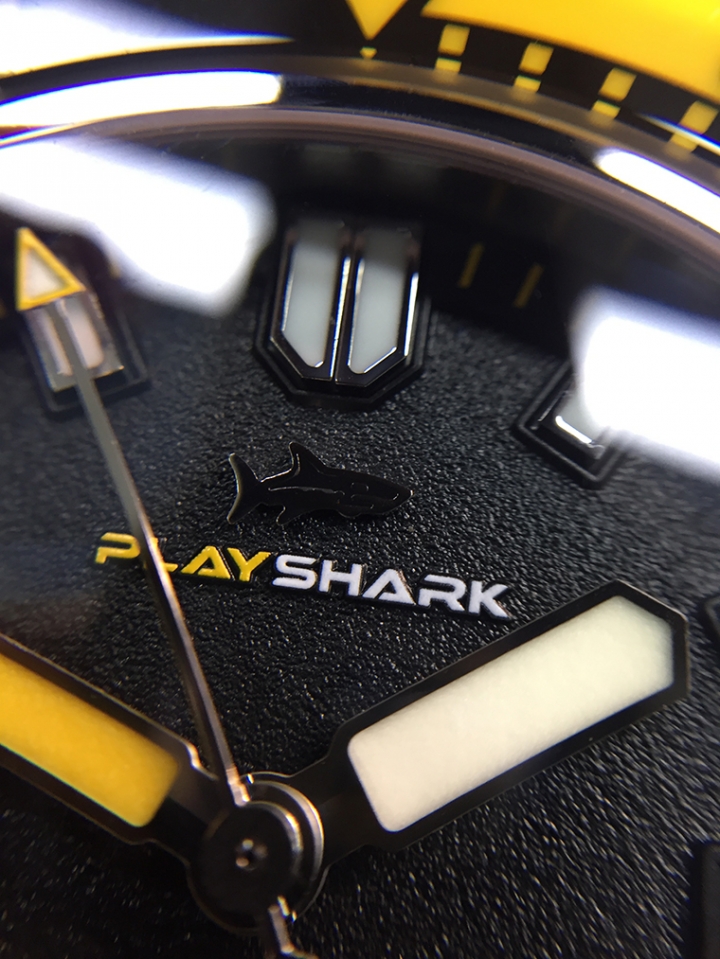Playshark 潛水錶