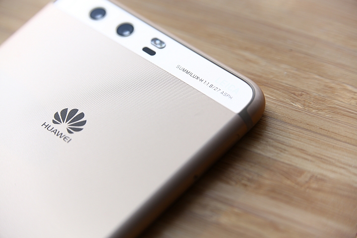 我也入手P10 Plus 啦～～