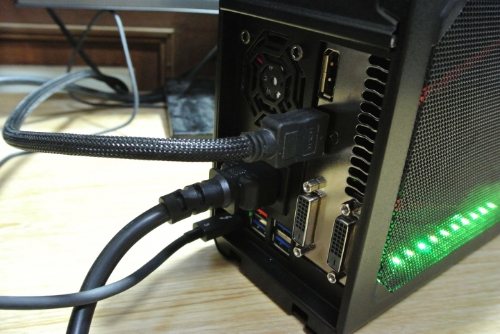 AORUS GTX 1070 Gaming Box 顯卡外接也可以歐~輕測試