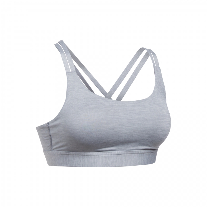 UNDER ARMOUR 「UNLIKE ANY不可比妳」女性運動分享