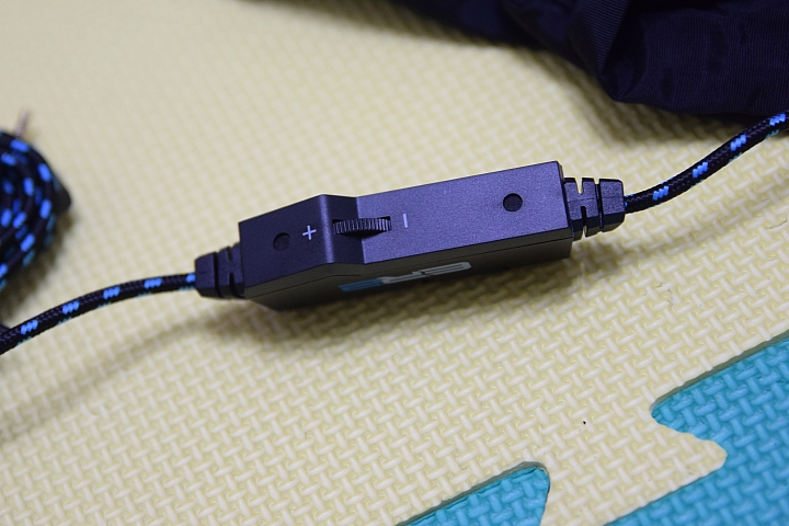 開箱 玩街機也可以爽爽玩 好震撼的 旋剛 Sharkoon RUSH ER2 電競耳麥