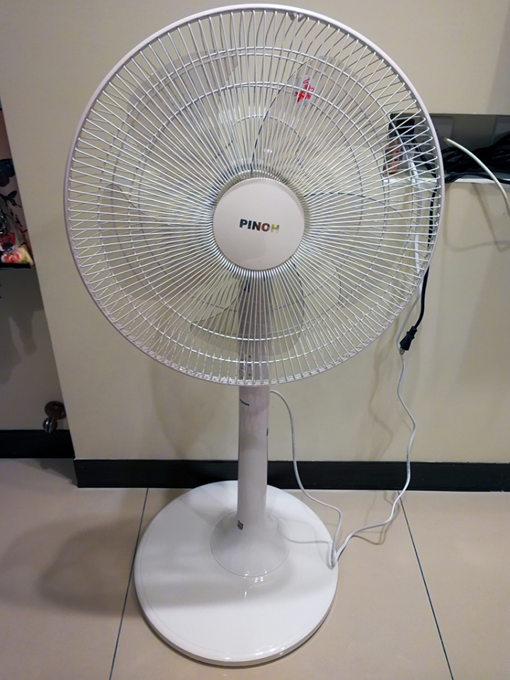 (開箱) 寒酸都會極簡風