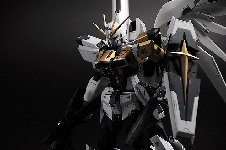 MG Impulse Gundam Blanche 小改造改色