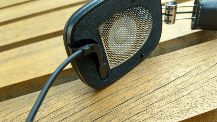 樂動人生、音你而在！Bowers & Wilkins P7 Wireless 高音質藍牙耳機，隨時隨地展開你的音樂饗宴！