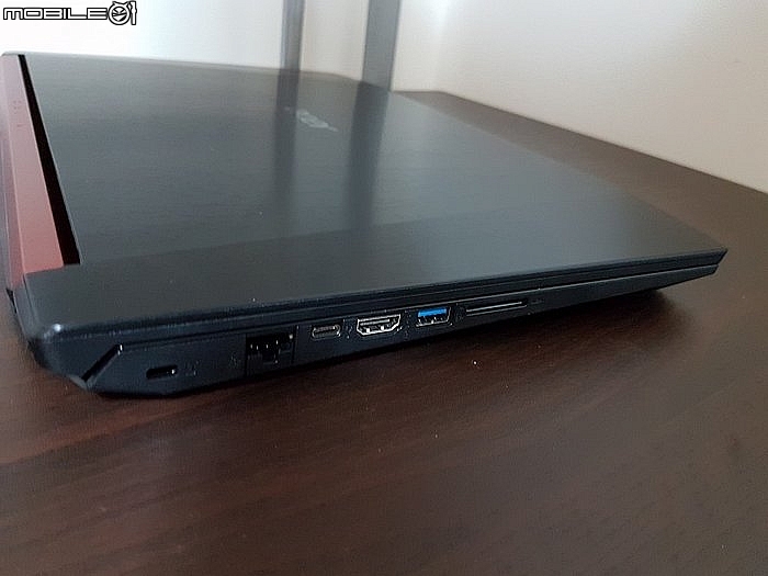 非Predator...acer Nitro 5輕心得