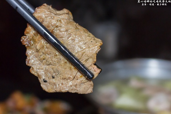 (邀稿)高雄新興︱野饌日式炭火燒肉火烤兩吃吃到飽