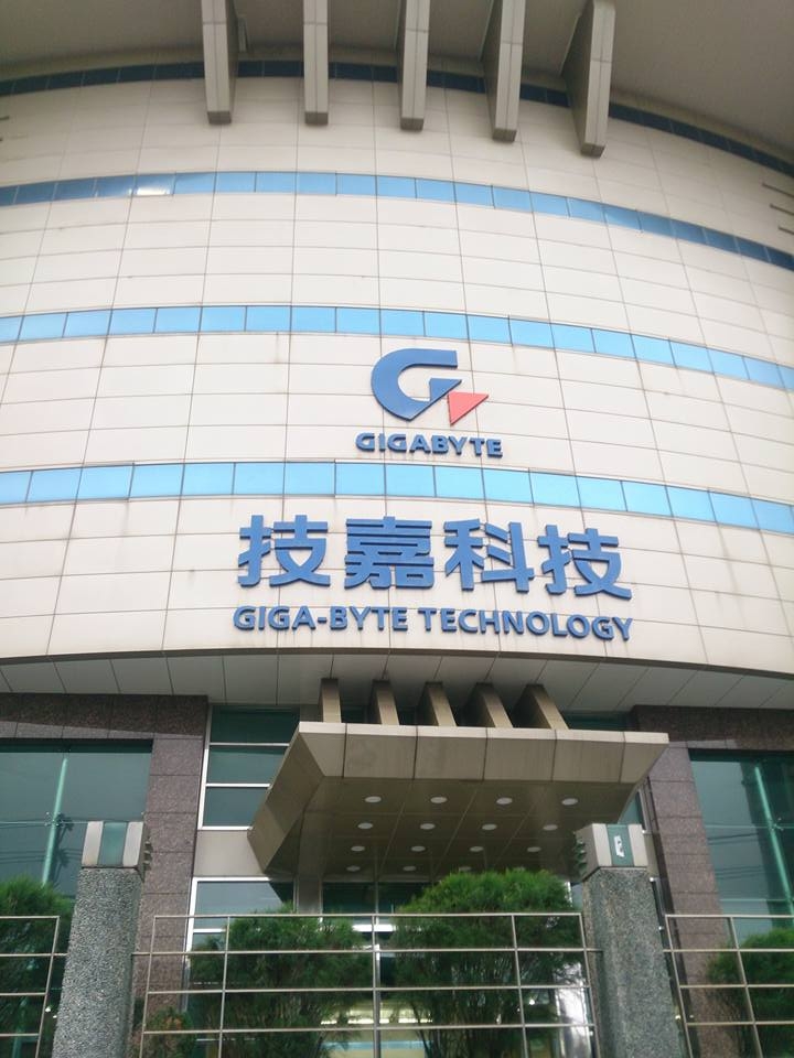 P55K V4 電感異位 多次送修經歷