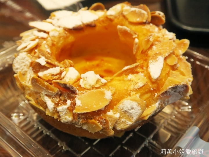 [美食] 日本 法國名廚侯布雄的麵包店及咖啡館Le Cafe de Joël Robuchon (新宿站)