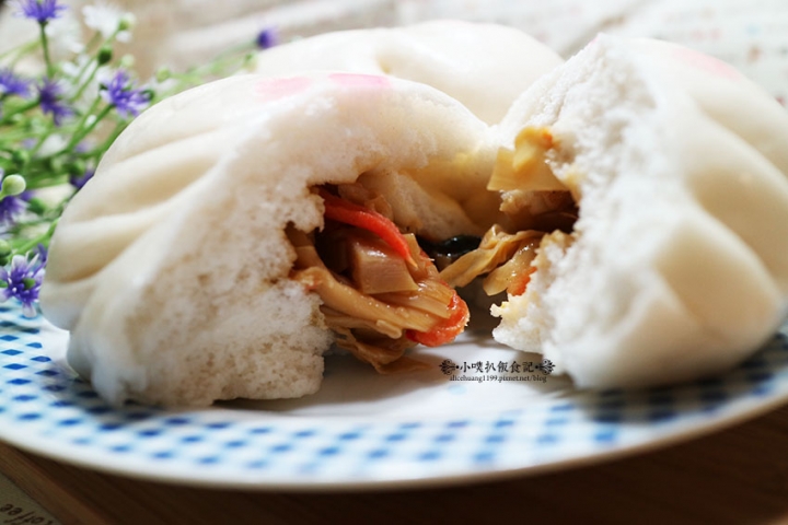 【永和美食】『阿鵬師老麵包子饅頭專賣店』純手工/老麵發酵/養生.健康/天然食材/扎實口感/用料實在/口味多樣