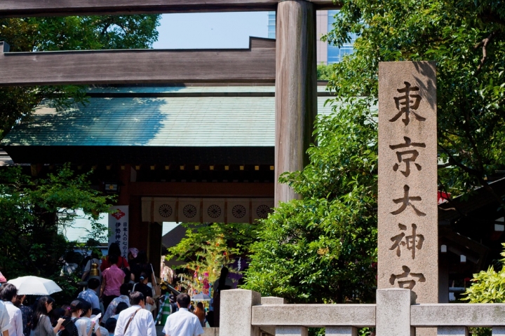 【景點。遊記】東京 神樂坂 神樂坂一日散策 漫步神樂坂 參拜大神宮 七夕祈願 餐廳 美食 風景 推薦 神社