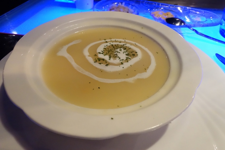 【食記】板橋新埔捷運站。夏慕尼新香榭鐵板燒~兩人也能共點一份吃飽飽 小寶寶也有提供免費餐點