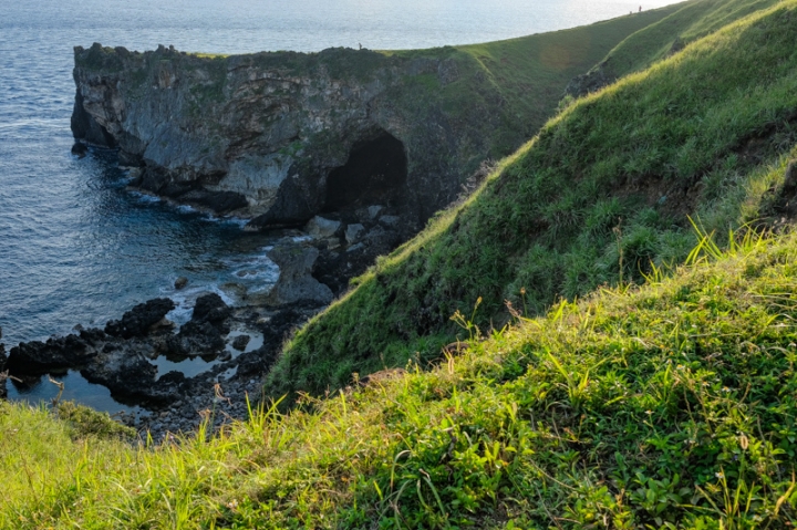 [遊記] 蘭嶼四天三夜 (東清灣 青青草原 祈禱山 拼板舟 日出日落.......)
