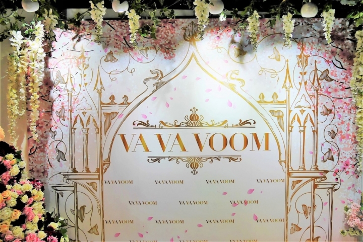 【台北東區 | 餐廳】夢幻粉色系時尚名媛派對餐廳✦VA VA VOOM