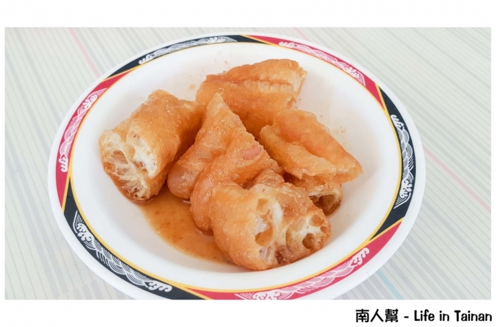 【台南中西區-美食】超級綜合湯全部料都加｜孔廟附近台南小吃 ~ 第三代虱目魚丸