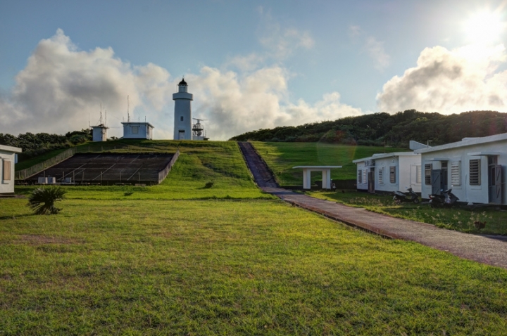 [遊記] 蘭嶼四天三夜 (東清灣 青青草原 祈禱山 拼板舟 日出日落.......)